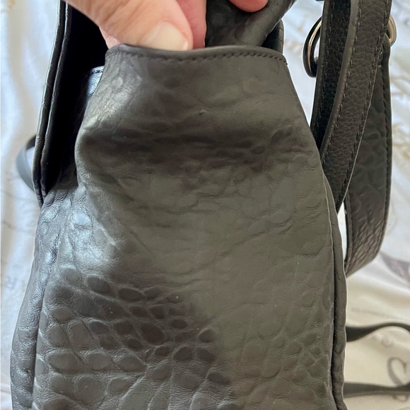 Jewell by ThirtyOne Purse  from Fashion Week in Charcoal Gray - Picture 5 of 16